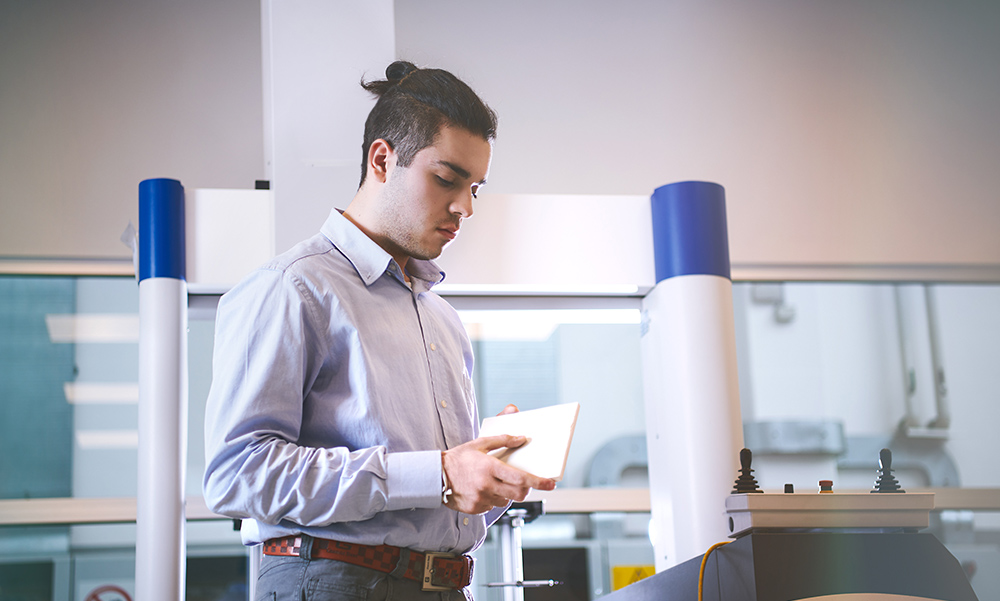 Carriera e stipendio di un tecnico meccatronico